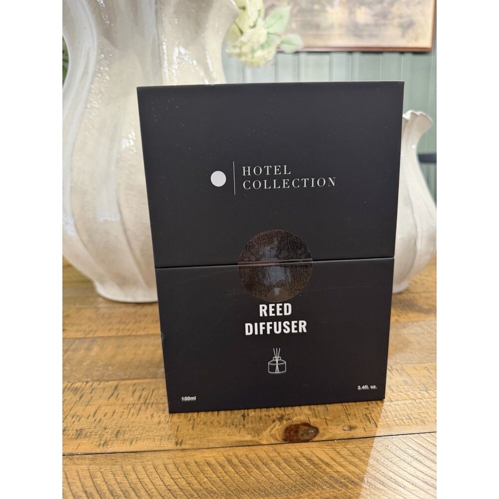 Hotel Collection 100mL Ceramic Reed Diffuser – My Way | Bone $49.95 Retail - Picture 5 of 12